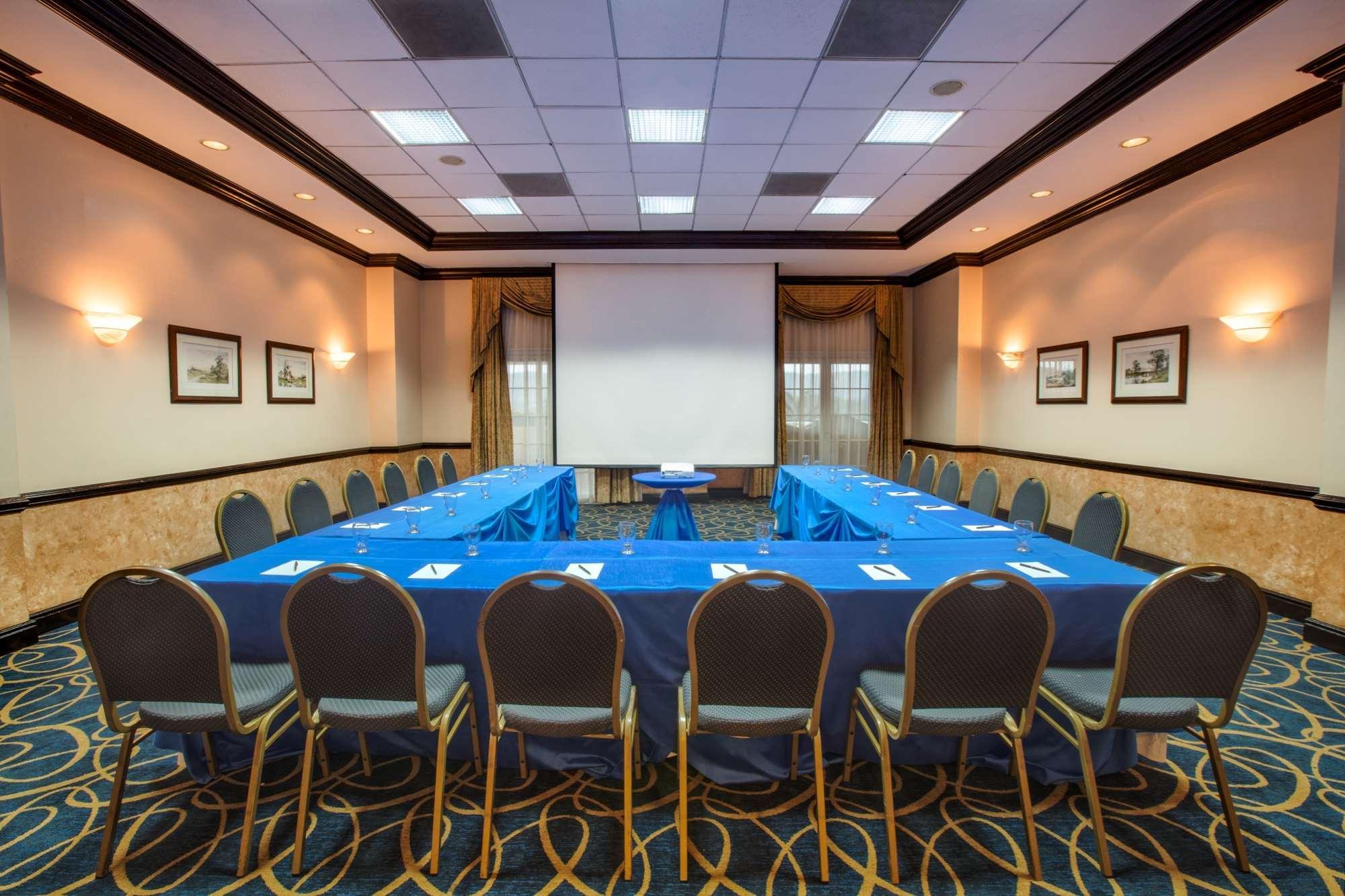 Отель Barcelo Сан-Сальвадор Экстерьер фото Meeting room