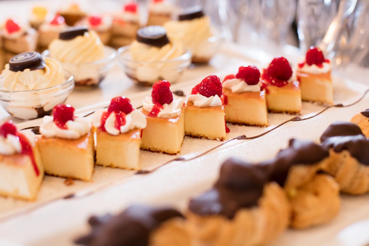 Отель Barcelo Сан-Сальвадор Экстерьер фото Petit fours